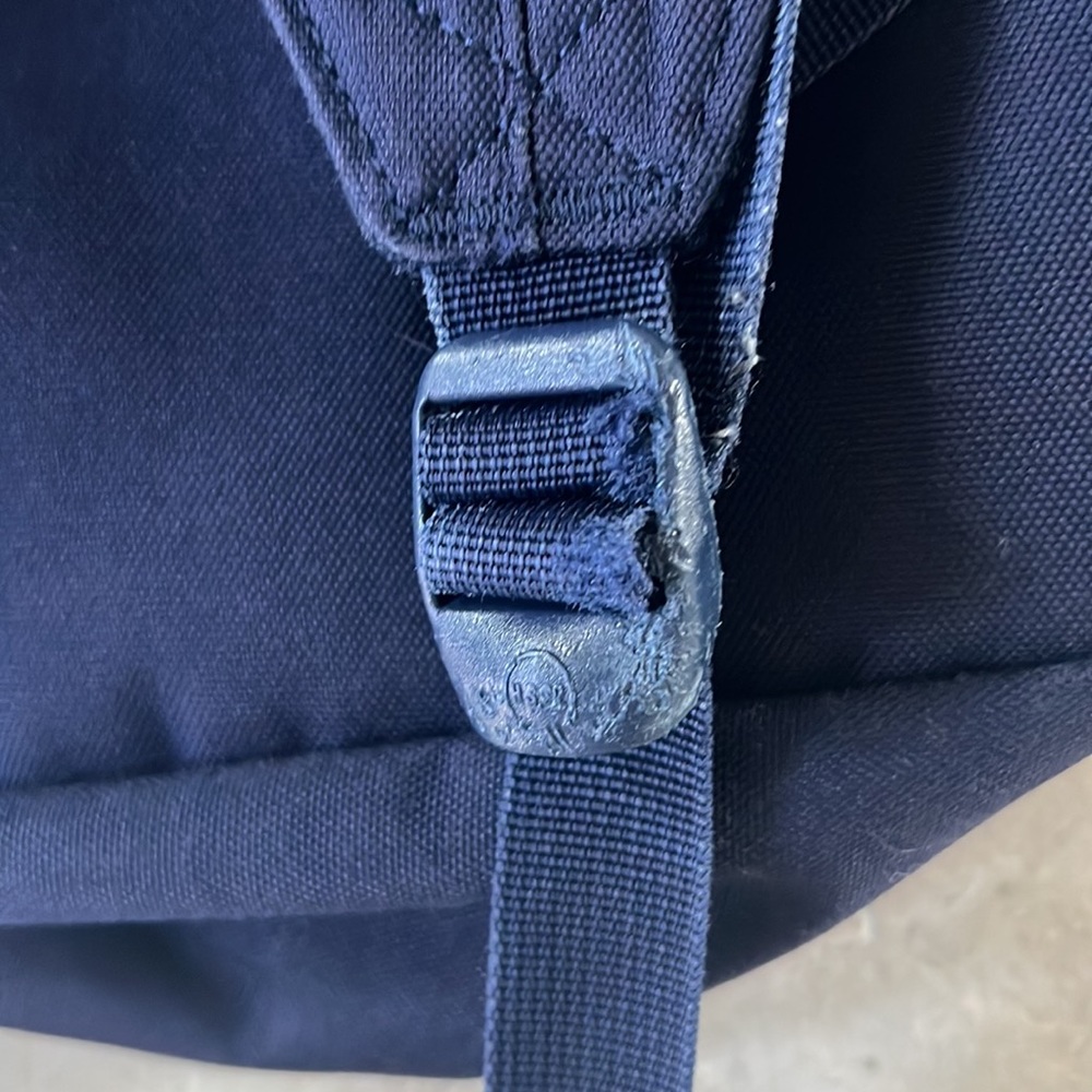 Herschel Backpack - image 4